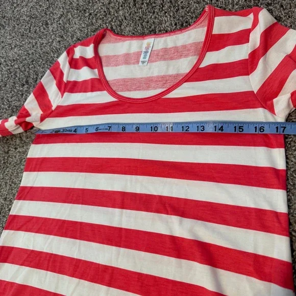 NWT LuLaRoe Lynnae Long Sleeve Pink & White Striped Top Women's Size XS Flawed - Picture 4 of 8